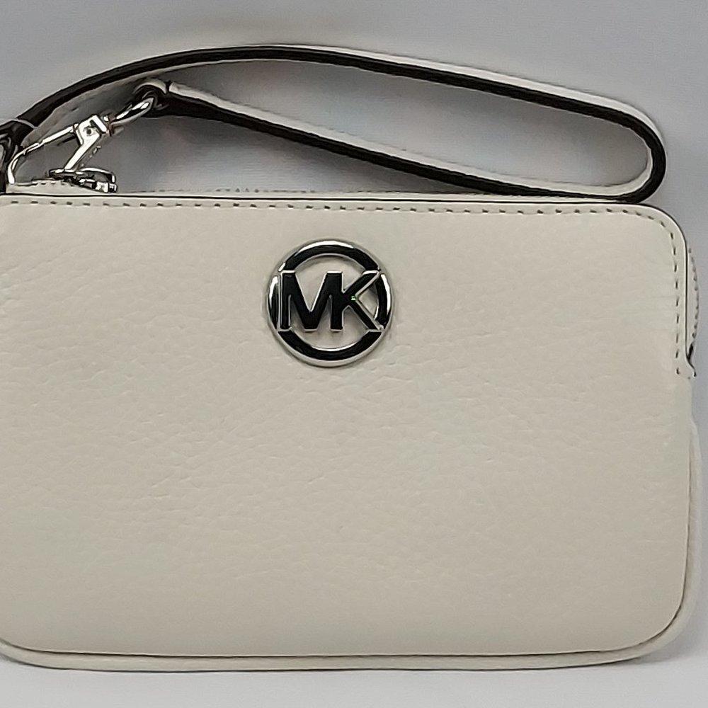 MICHAEL KORS FULTON MD WRISTLET